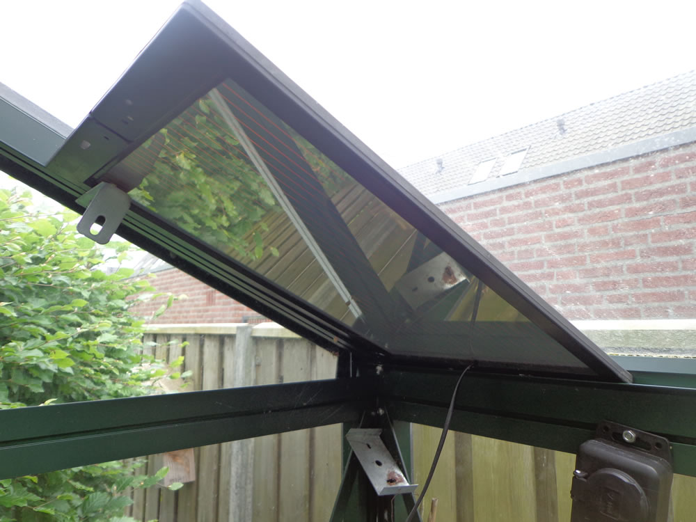 Zonnepaneel met output van 12V